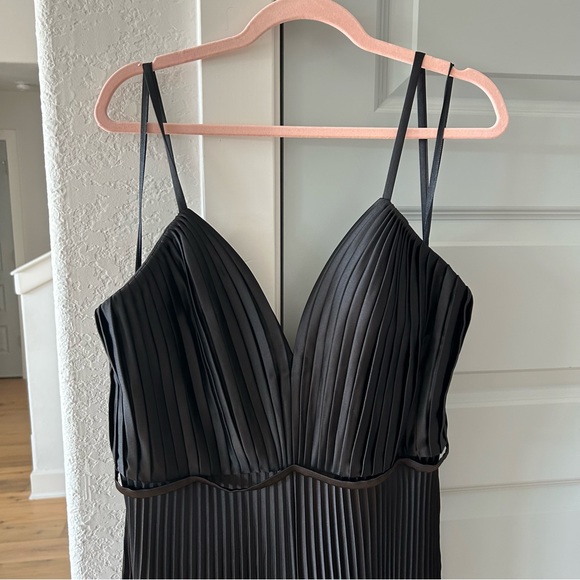 NWT Mac Duggal 26319 Black Pleated Jumpsuit - Picture 8 of 8